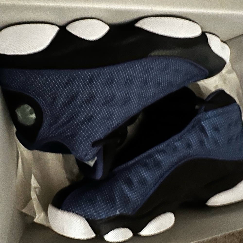 Air Jordan 13 Retro 'Navy' aka brave blue 2022